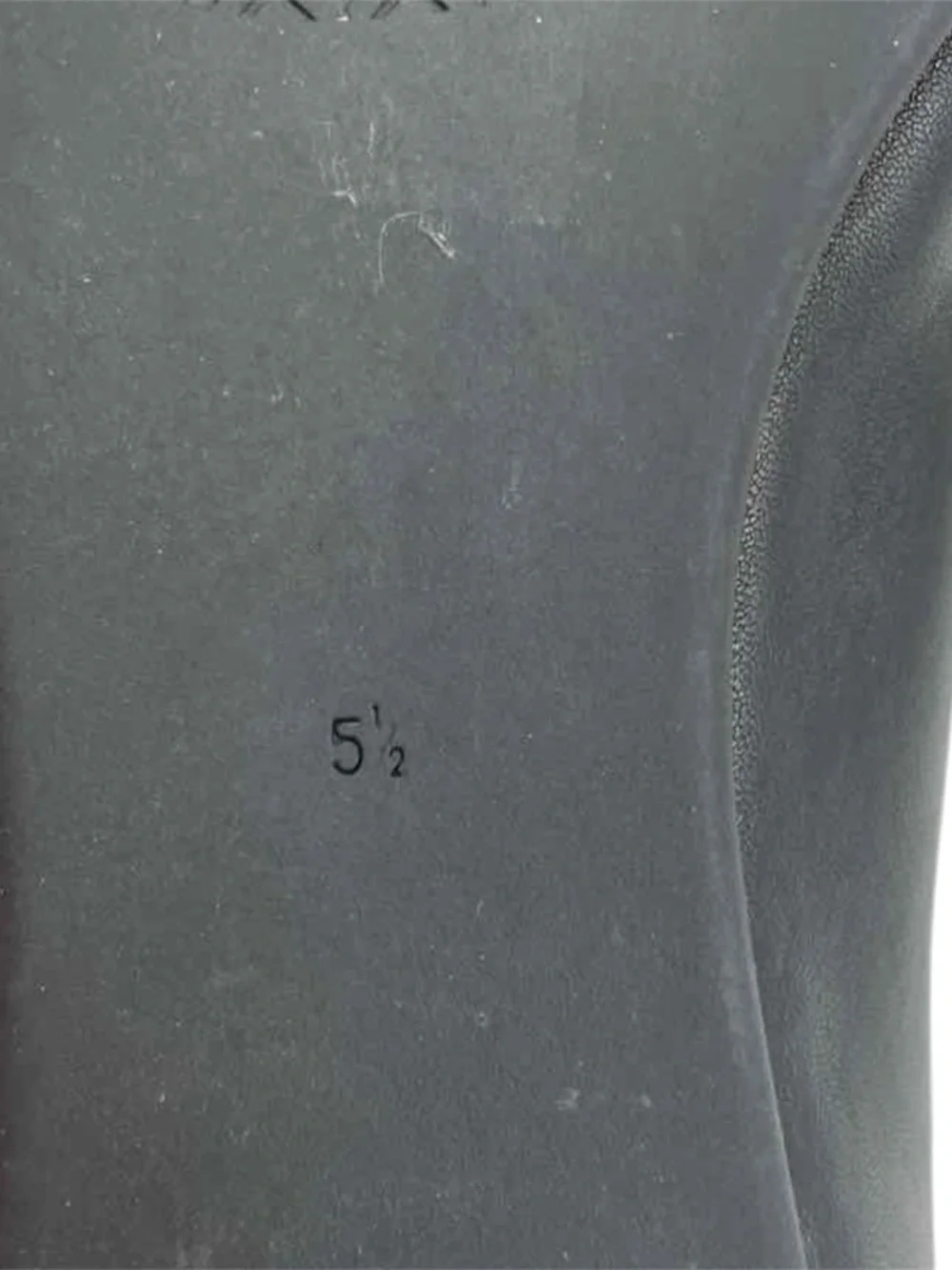Tory Burch Black Cap Toe Ballet Flats Size 5.5M Gold Logo Leather Classic Shoes